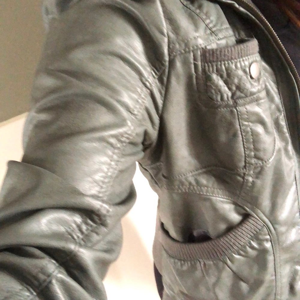 Faux gray leather bomber jacket - Picture 2 of 4